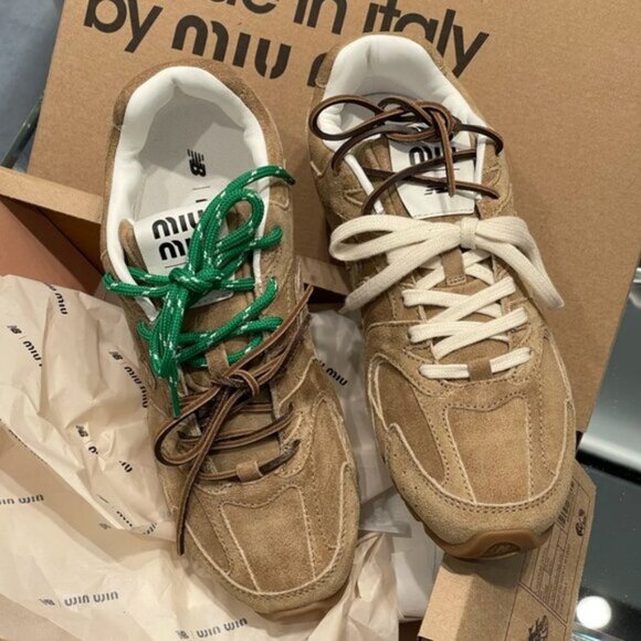 Authentic New Balance X Miu Miu 530 Sneakers - Picture 1 of 7